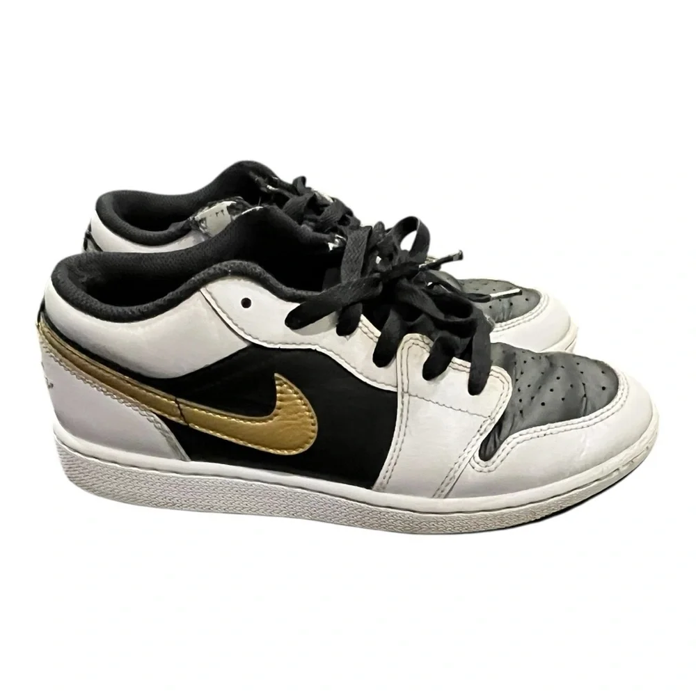 Nike Jordan 1 Low White‎ Black Metallic Gold Swoosh Size 5.5Y or 7 Women’s